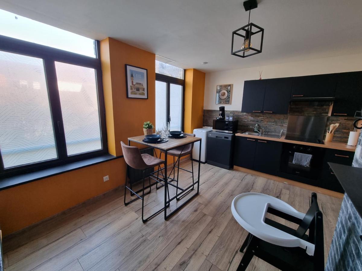 Apartamento Comme Un Air De Chez Soi Calais Exterior foto