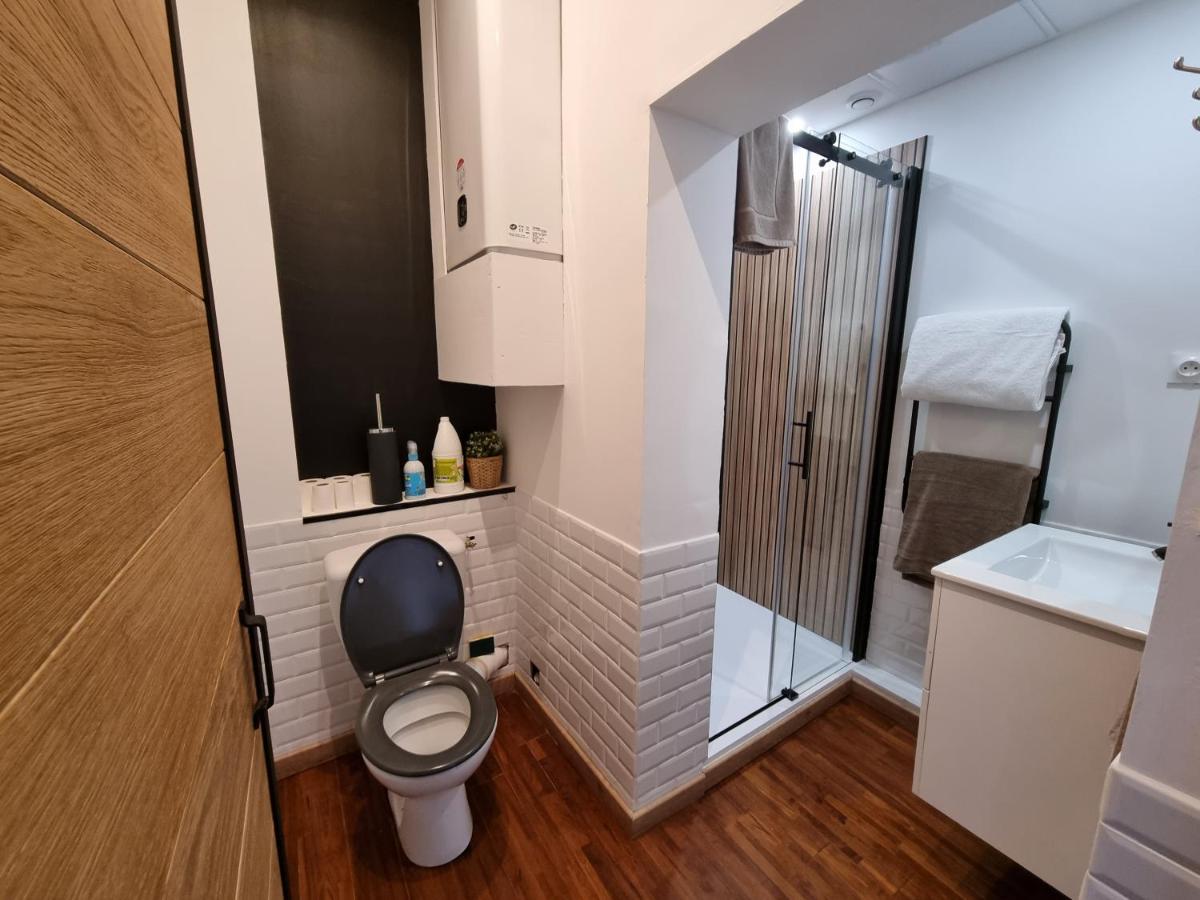 Apartamento Comme Un Air De Chez Soi Calais Exterior foto