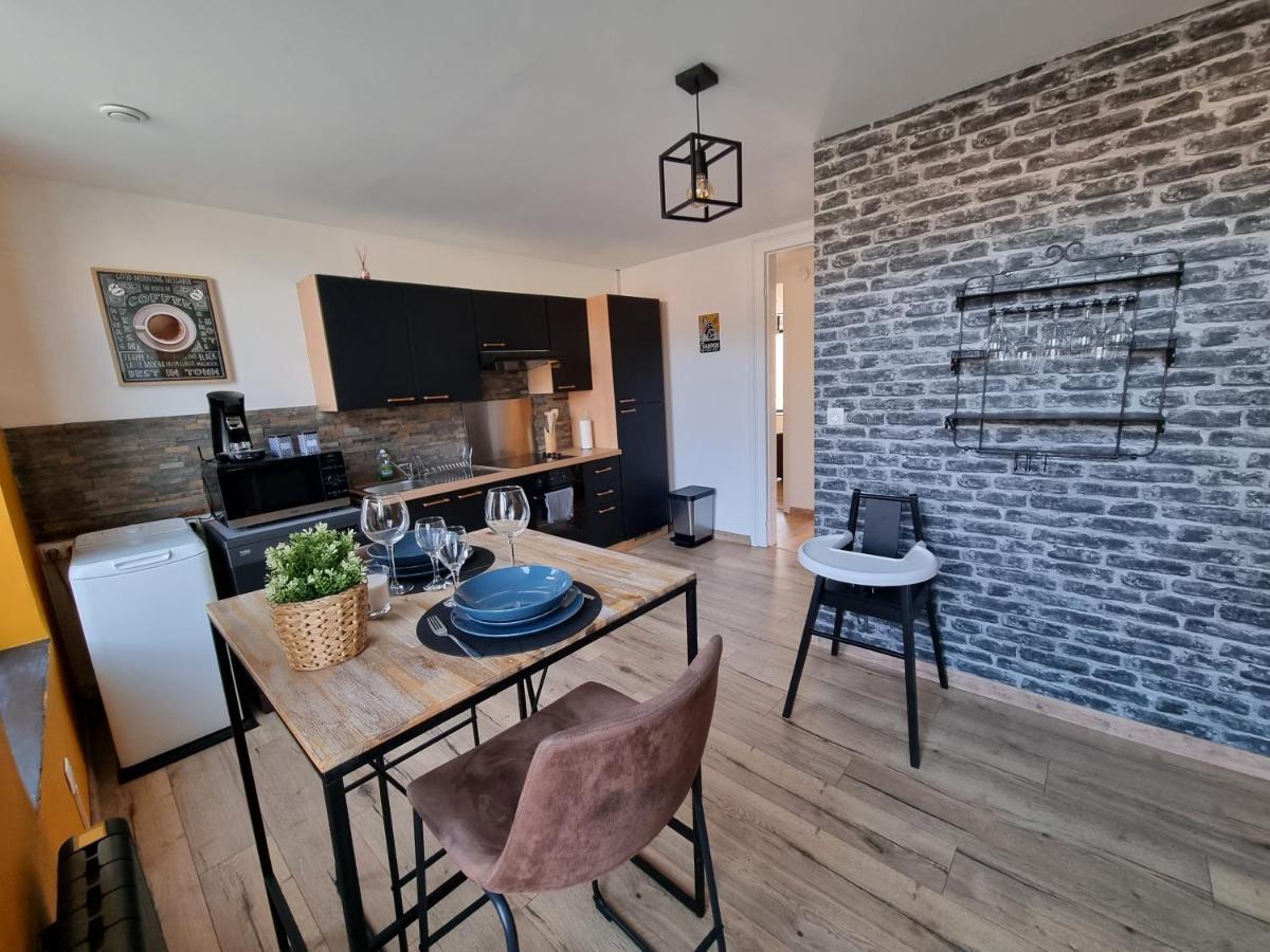 Apartamento Comme Un Air De Chez Soi Calais Exterior foto